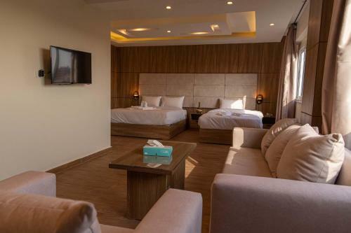 Nine Pyramids View Hotel