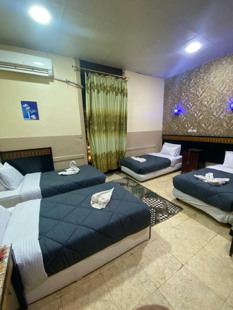 Hotel New One Season