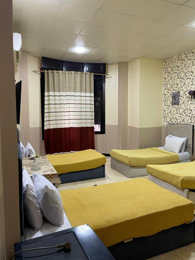 Hotel New One Season
