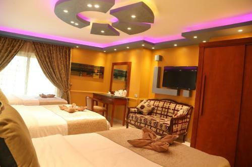 Hotel Green Garden Inn