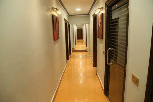 Hotel Green Garden Inn
