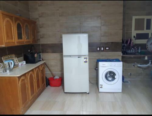 Pyramids View 3 Bedrooms Apartment