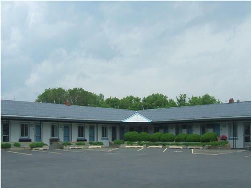 Motel Passport Inn Utica