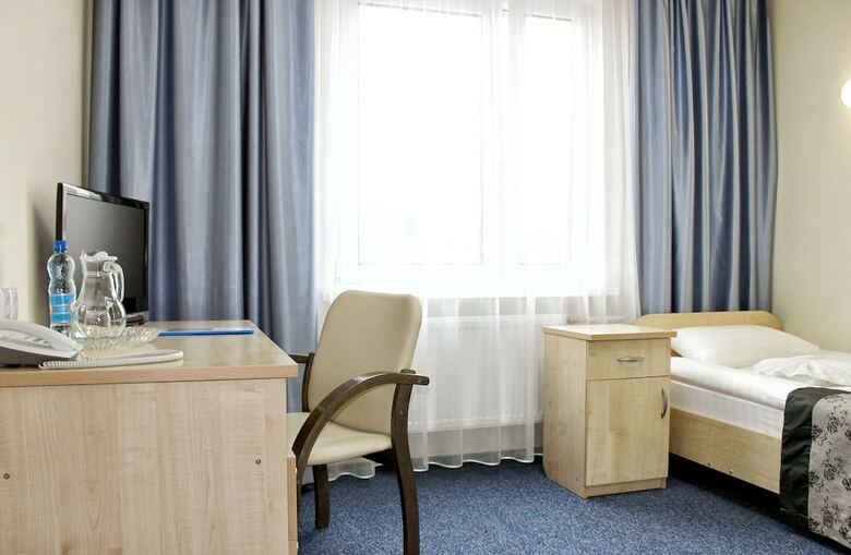 East Time Hotel