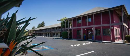 Motel Alura Inn