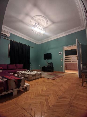 Private Entrance Studio