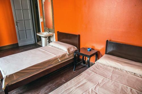 Bed & Breakfast Pension Suisse