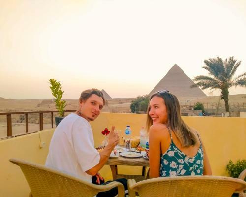 Bed & Breakfast 7 Pyramids Guest House