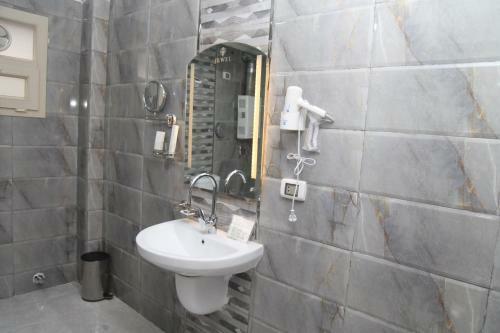 Jewel Agouza Hotel