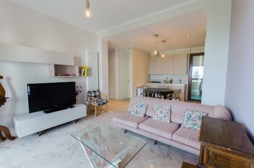 Luxury Apartment With Bay View