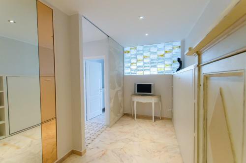 Luxury Apartment With Bay View