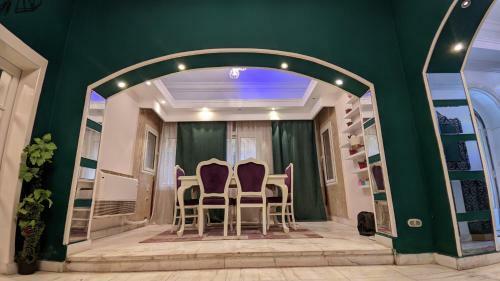 Royal Villa With Private Pool And Garden