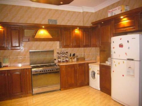 Hostal Kenzy Guest House