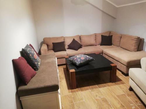 Apartamento Privacy & Classy Cozy Basement With Private Entrance