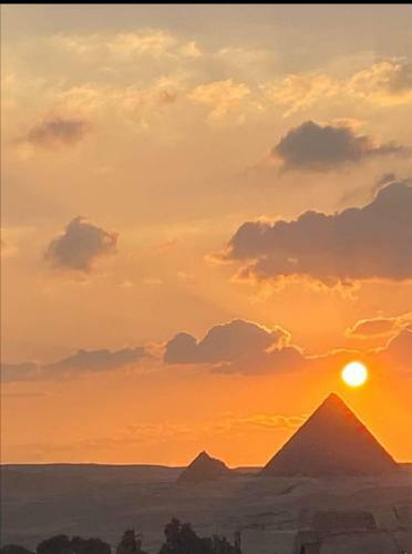 Hotel Pyramid Stars Inn