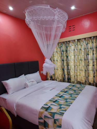 Hostal Eldopalm Guesthouse