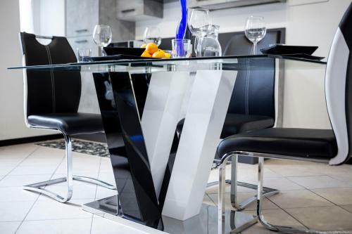 Apartamento Home Holiday 2,0 - My Place Sanremo
