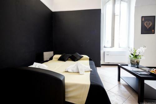 Apartamento Home Holiday 2,0 - My Place Sanremo