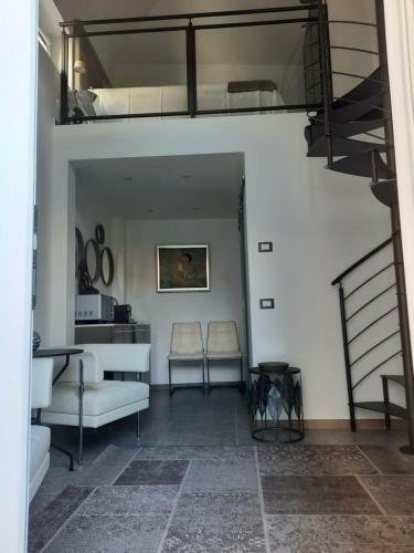 Hostal Palms Luxury Suites Sanremo
