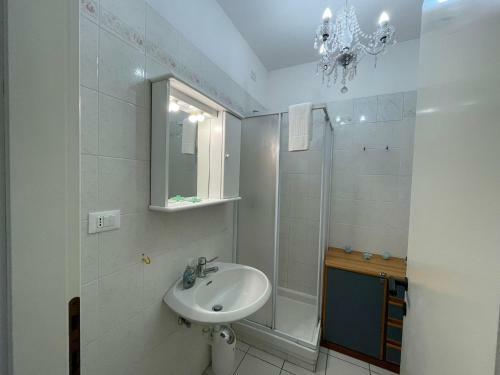 Apartamento Baia Sole Suite-con Piscina E Giardino