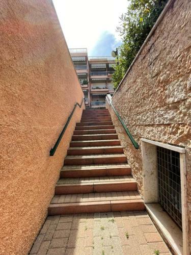 Apartamento Baia Sole Suite-con Piscina E Giardino