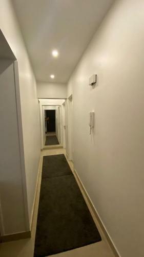 Apartment Near Pyramids And Malls