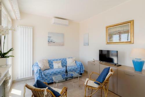 Tre Ponti Panoramic Seaview Apartment