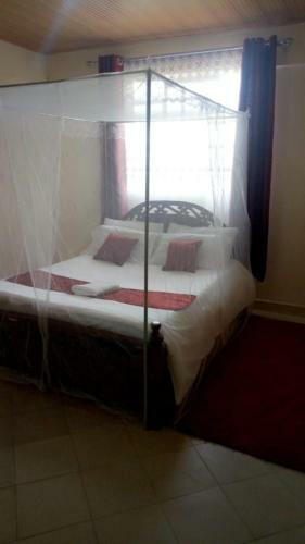 Hostal Redeemer Apartments