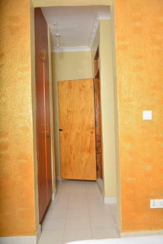 Hotel Ndumbu Plaza