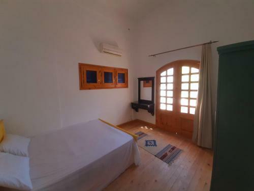 Hostal Manta House