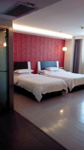 Fairyland Hotel Dongfeng Plaza