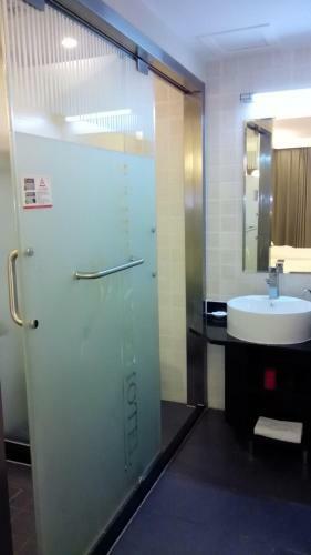 Fairyland Hotel Dongfeng Plaza