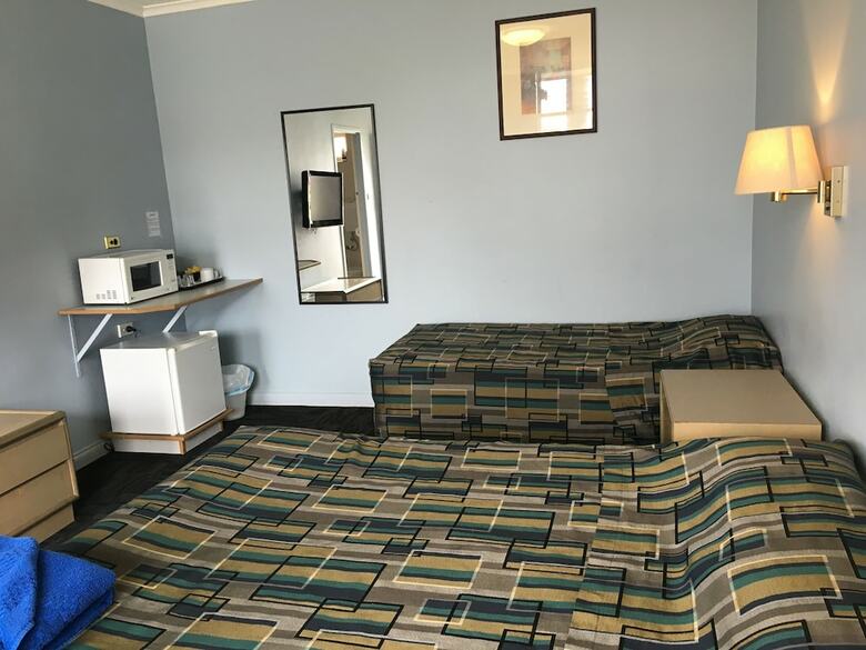 City West Motel