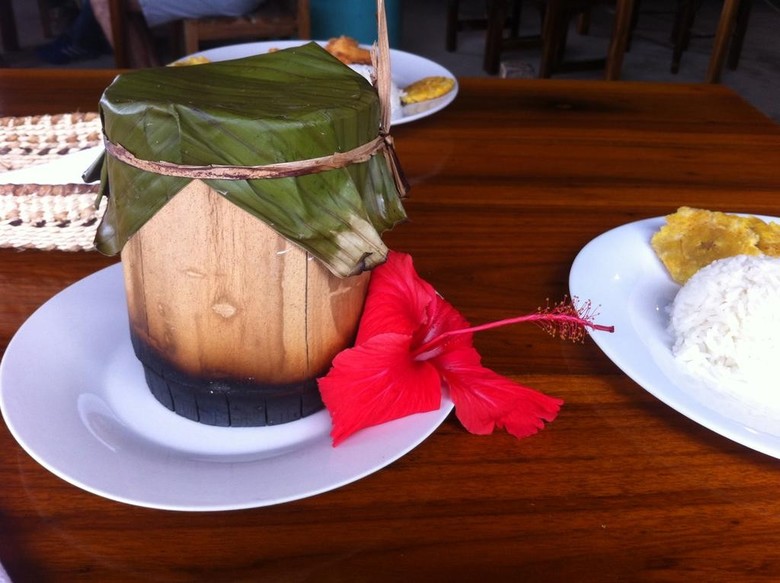 Bed & Breakfast Wipeout Caba�a Restaurant