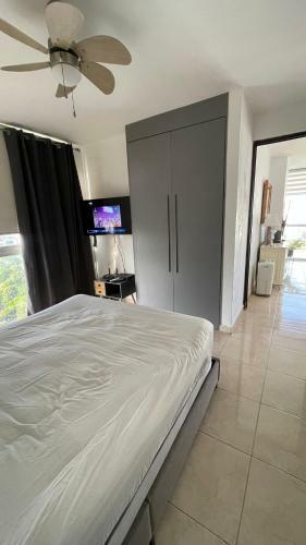 Hermoso Apartamento, En El Centro De La Ciudad