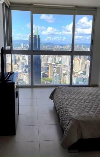 Extremely Beautiful City View Central Apartment