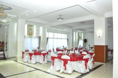 Hotel Sky Blue H�tel & Espace