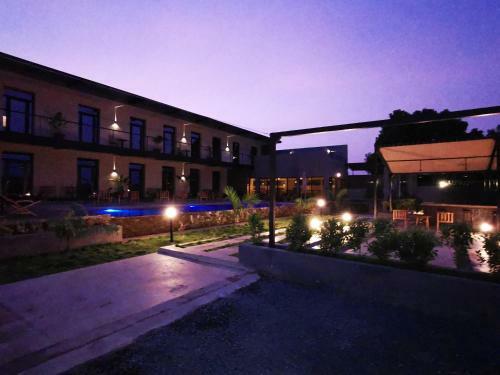Hotel Au Bord De L'eau