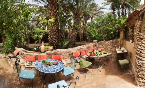 Hostal Le Chant Des Palmiers