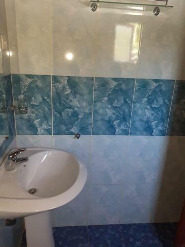 Apartamento La Marina 4
