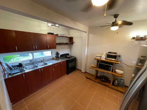 Villa Solara - Luxury 3 Bedroom Villa With Pool, Golf & Lake View