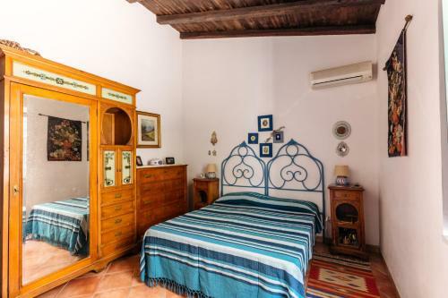 Villa Stay On A Solitary Beach