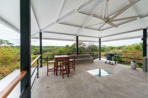 Villa Iguana Hill