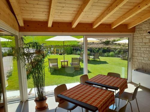 Bed & Breakfast Miravallesuites