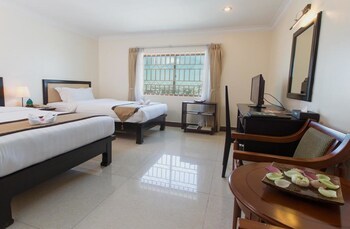 Cardamom Hotel & Apartment