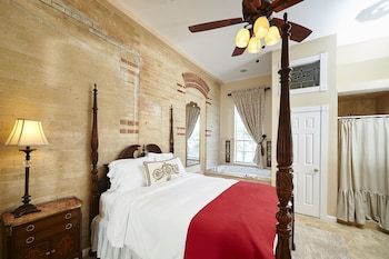 Bed & Breakfast Mosheim Mansion