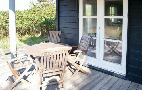 Holiday Home L�rkestien