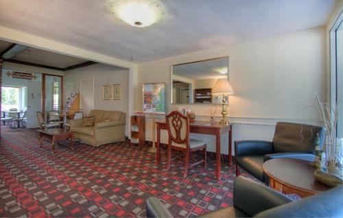 Hotel Governor Prence Inn