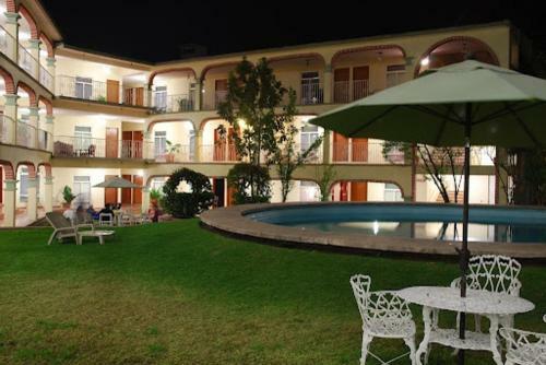 Hotel Plaza Venecia
