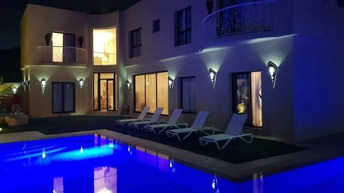 Hostal Villa Darfani